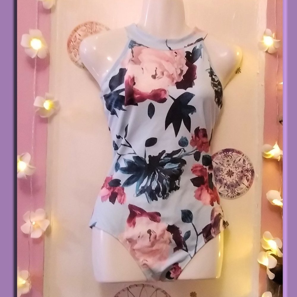 NWOT (6) Mesh Back Floral Bodysuit